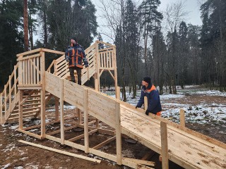 Два спуска смонтируют на новой горке в Банном Лесу Красноармейска