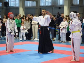 Шестой фестиваль боевых искусств в Серпухове стал данью уважения погибшим спасателям