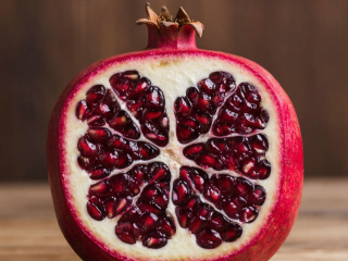 Косточки вредны? — развенчиваем миф о гранате и пользе его зерен