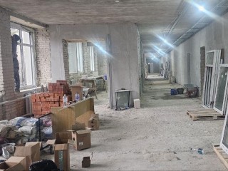 Министр строительного комплекса оценил ход работ в Лицее № 2 Протвино