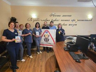 В Видном автоинспекторы научили будущих мам правильно выбирать автокресла