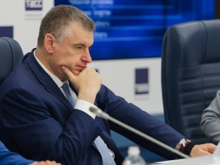 Лидер ЛДПР Борис Слуцкий призвал ужесточить контроль над сферой ЖКХ в Химках