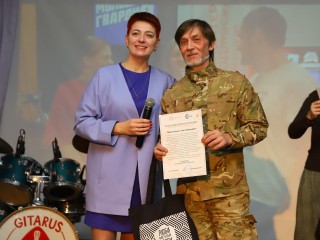 Фотосессия и свободный микрофон: как отметили День волонтера в Солнечногорске