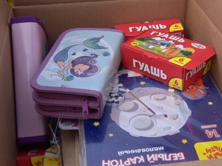 «Мы не одни»: что нашли дети из Курской области в посылках от школьников Лыткарина