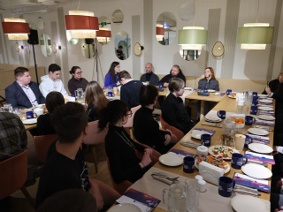 Как войти в историю не словом, а жизнью: в Балашихе будущие журналисты узнали цену правды