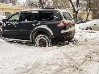 Зима включится внезапно: синоптик Тишковец предупредил о скорых снегопадах в Подмосковье
