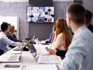 Не потерять работу поможет один верный способ: причем здесь нейросети?