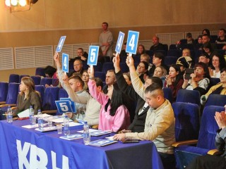 Пятерка лучших команд разыграет Чемпионский титул в финале КВН в Серпухове