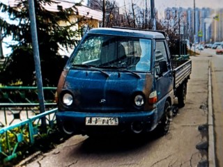 ГИБДД проведет проверку «самой наглой» парковки на тротуаре в Одинцове