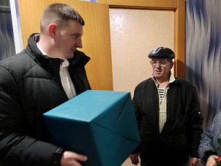 Пенсионеры из Павловского Посада получили новую квартиру взамен аварийного жилья