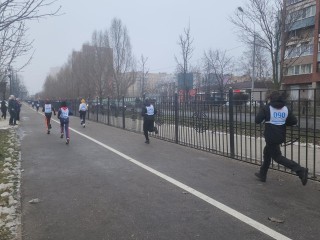 Более 200 спортсменов приняли участие в традиционном легкоатлетическом новогоднем пробеге
