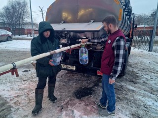 Подвоз питьевой воды организовали для воскресенцев из-за аварии на трубопроводе
