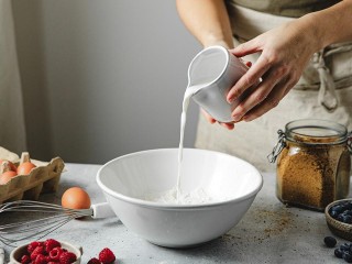 Молоко без лактозы: почему его покупают все чаще?