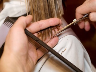 Будущие визажисты, парикмахеры и стилисты из Сергиева Посада погрузились в профессию