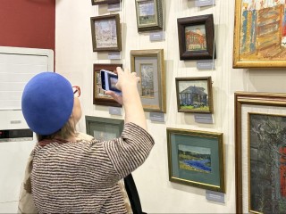 Международному дню художника посвятили в Доме Озерова День открытых дверей