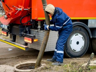 Унитазы на такое не подписывались: какие спецоперации приходится проводить в Подмосковье для ликвидации засоров