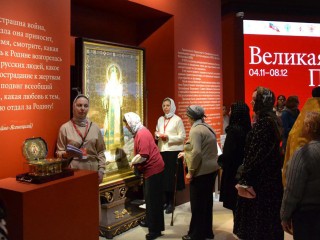 Верующие из Пушкино прикоснулись к мощам древнего святого