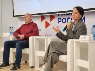 Подольские студенты узнали, чем занимаются промтрайтер и нейрокреатор