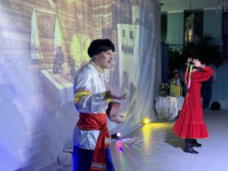 Елка на воде по‑гоголевски: в «Дельфине» ожили герои «Вечеров на хуторе…»