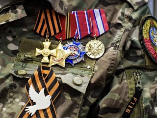 «Не из новостей, а из первых уст»: участник СВО встретился со студентами в Сергиевом Посаде