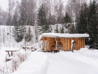«Ломает хребет»: баня, прорубь и алкоголь —  смертельное трио зимнего отдыха