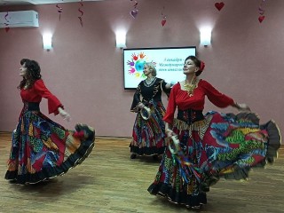 Зажигательные танцы и проникновенные стихи: каким запомнился праздник «Встреча друзей» в Дубне