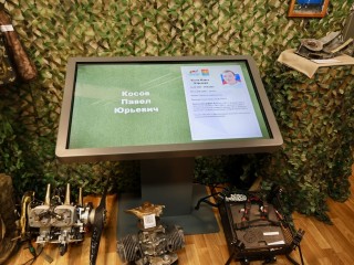 От дронов до видеопосланий: представители власти ознакомились с трофеями в музее СВО в Павловском Посаде