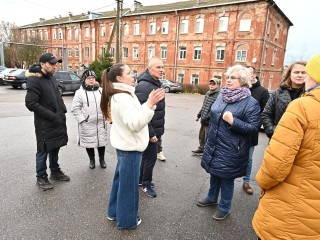 Депутат Госдумы взял на контроль модернизацию ЖКХ в Пролетарском после встречи с жителями