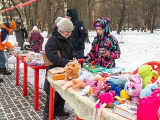 Выходные по-реутовски: Центральный парк превратился в стадион для всей семьи