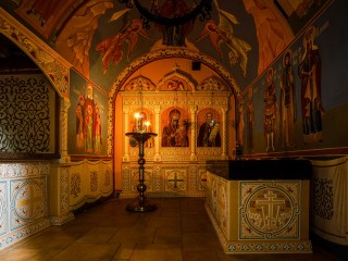 Церковный праздник и народный запрет 23 декабря 2025: чем опасны чужие очки и посуда