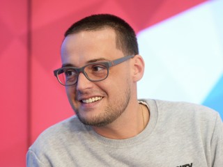 «Отжал» айфон и был таков: чем обернулся для рэпера Гуфа инцидент в подмосковной бане