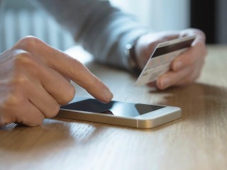 NFC‑мошенники атакуют: среди юзеров резко выросло число атак на смартфоны