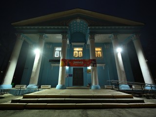 Историческая лепнина и новый звук: в Березнецове торжественно открыли после ремонта Дом культуры