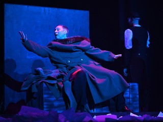 «Шинель» выходит в большой формат: спектакль ступинского театра покорил главную сцену