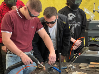 Будущие сварщики узнали новые методы работы: как мастер-класс помог улучшить навыки и понять нюансы профессии