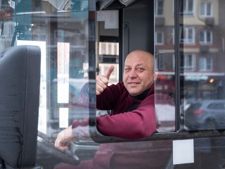 Котельниковцев приглашают на работу водителями автобуса с бесплатным обучением и стипендией