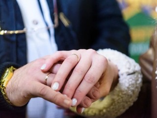 Особый день в камуфляже: в пункте отбора «Витязь» молодожены устроили свадьбу с необычным сюрпризом