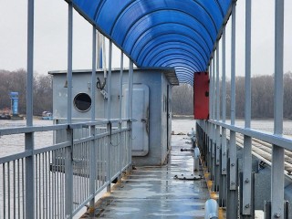 Две из трех паромных переправ в Луховицах работают в полную силу