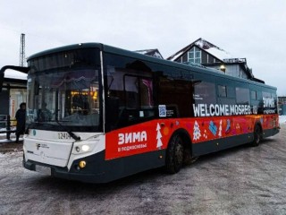 Праздник снаружи и внутри: на маршруты Балашихи вышли новогодние автобусы