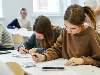 Все ли законы вы знаете? В День Конституции химчане проверят себя на правовом диктанте