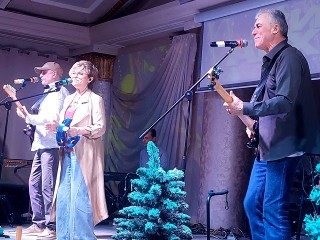 «Архив» подарил Ступину предновогоднее настроение: зрители «взорвали» танцпол «Зимнего»