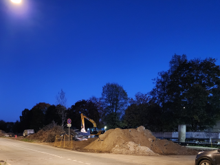 Стало известно, когда засыпят траншеи, раздражающие жителей на Коммунальной улице