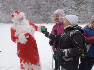От прогулки до подарков: как видновчане встретили Новый год в парке Апаринки