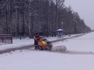 Снегоуборочная техника вышла на улицы Черноголовки