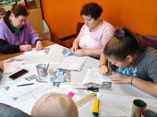 Жители Лотошина написали письма участникам СВО