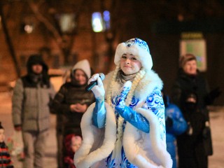 Фотозону, новогодний квест и дискотеку организовали в парке «Детский городок»