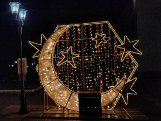 В центре Бронниц засияла «Лунная ночь»: как сделать вечерние фото, от которых захватывает дух