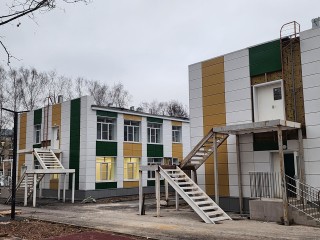 Игровые площадки и цветные кабинеты: что еще сделают в детском саду в Юбилейном