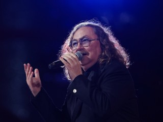 Песни о любви не нашли отклика: гонорар Игоря Николаева снизили перед Новым годом