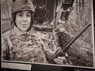 Их репортажи остались, а они — нет: выставка о военкорах открылась в Шатуре